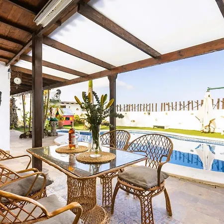 Casa Cateyma With Pool וילה איקוד דה לוס וינוס